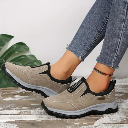 AMY™ LOW TOP SOFT-SOLE ORTHOPEDIC SHOES