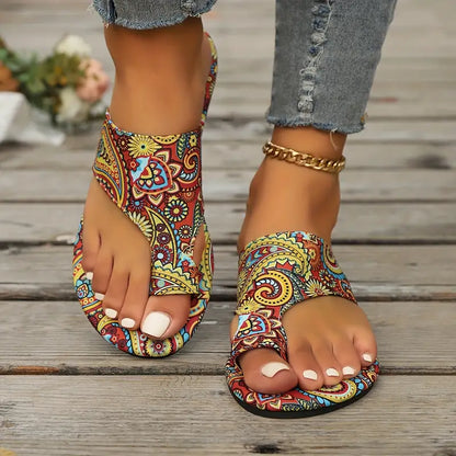 SOPHIA™ WOMEN'S VIBRANT FLAT FLORAL SANDALS