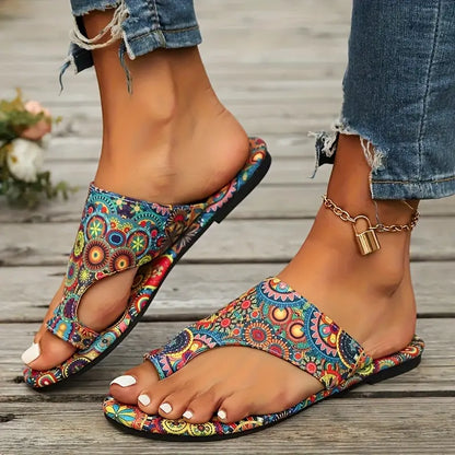 SOPHIA™ WOMEN'S VIBRANT FLAT FLORAL SANDALS