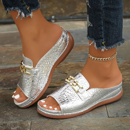 LATROBE™ STYLISH CHAIN DECOR WEDGE HEELED SANDALS